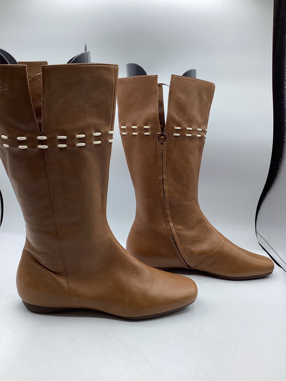 Lacoste Teagan Flat Leather Boots Women’s Size 6.5